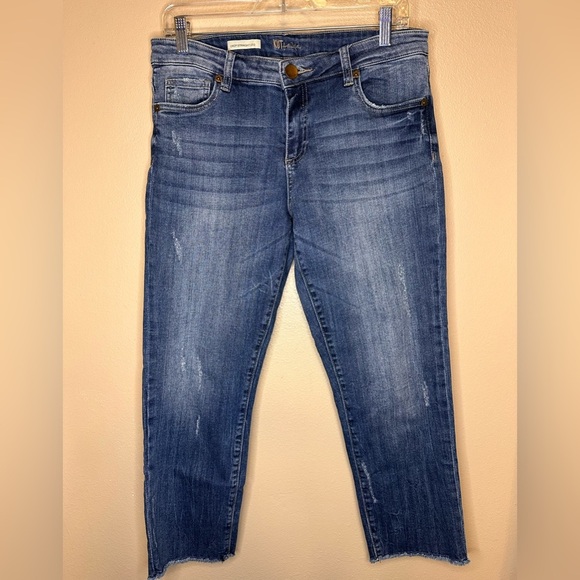 Kut from the Kloth Women’s Crop Straight Leg Jeans Size 8 Light Distressing - Picture 1 of 7
